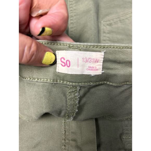 SO Juniors Army Green 6 Pocket Cargo Mini Skirt Size 13 Gorpcore Streetwear Hike - Picture 7 of 10